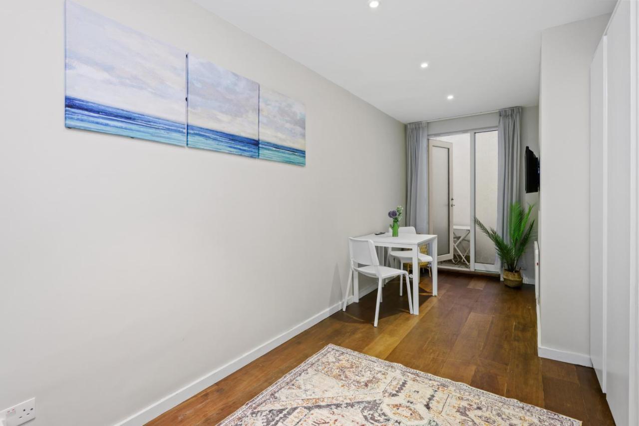 Spacious 1 Bedroom Flat London Kültér fotó